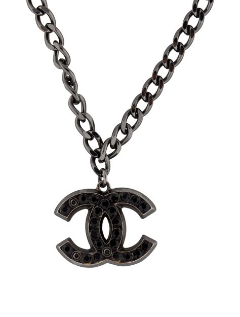 chanel pendant black|chanel pendant for clothes.